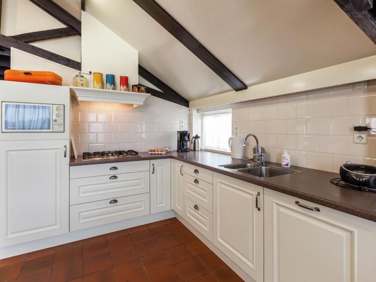 Cozy Holiday Home In Oisterwijk With Swimming Pool Esterno foto