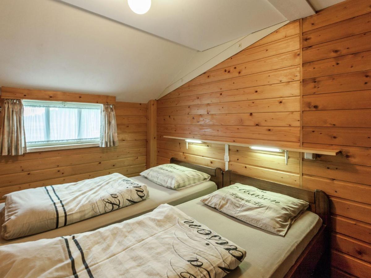 Cozy Holiday Home In Oisterwijk With Swimming Pool Esterno foto