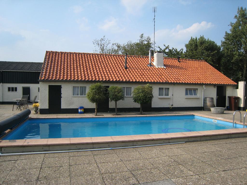 Cozy Holiday Home In Oisterwijk With Swimming Pool Esterno foto
